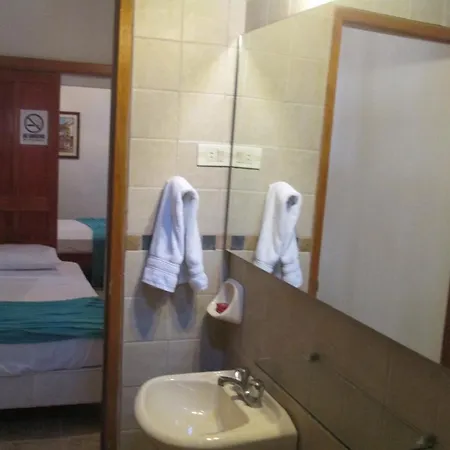 Hotel Casa Carmen 3*